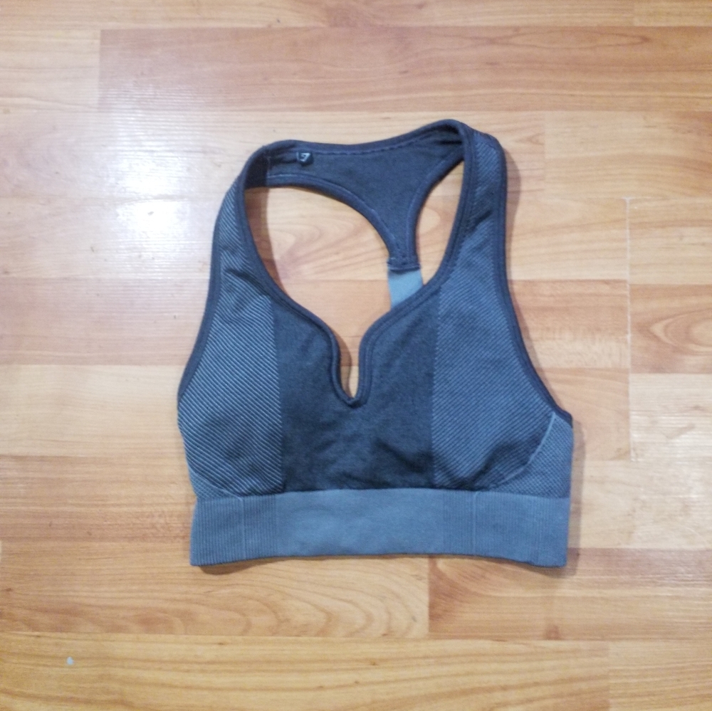 Gymshark deep plung bra